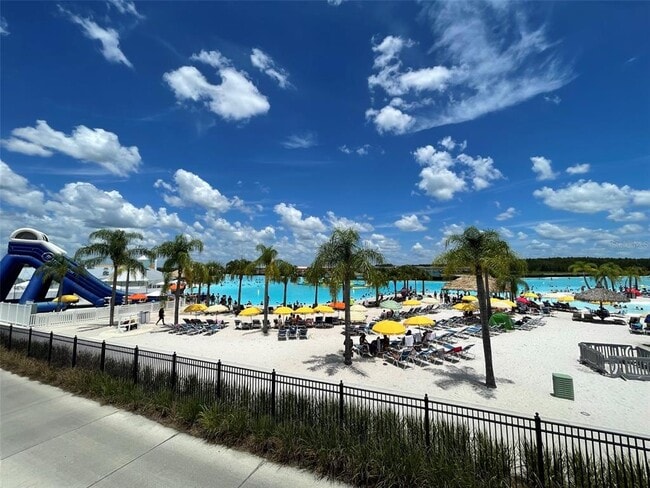 31398 Barrel Wave Way in Wesley Chapel, FL - Building Photo - Building Photo