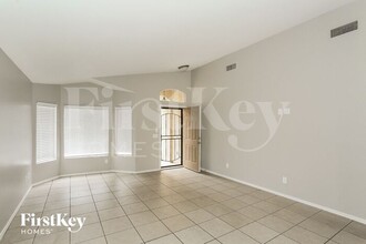7623 W Nicolet Ave in Glendale, AZ - Building Photo - Building Photo