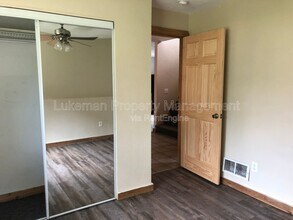 1126-1128 Greenwood Ave in Kalamazoo, MI - Building Photo - Building Photo