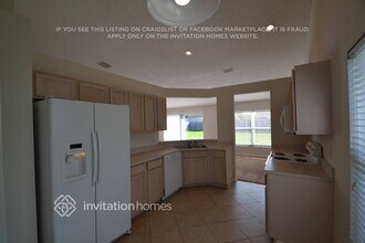 319 Lookout Dr in Apollo Beach, FL - Building Photo - Building Photo