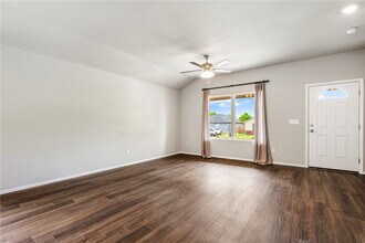 2349 E Buffalo Bnd in Fayetteville, AR - Building Photo - Building Photo