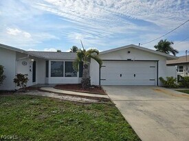 4443 N Pacific Cir in North Fort Myers, FL - Building Photo