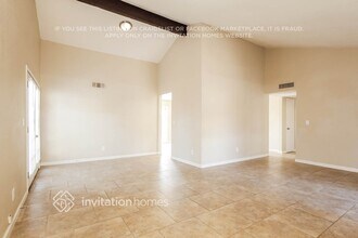 6525 W Vogel Ave in Glendale, AZ - Building Photo - Building Photo