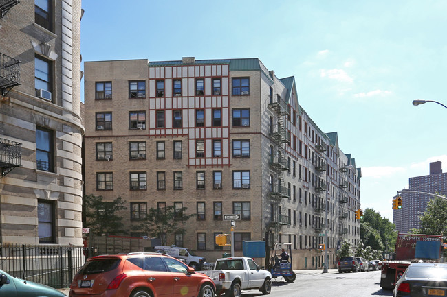 35 Hamilton Pl in New York, NY - Building Photo - Building Photo