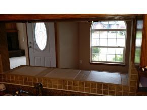 2102 Westmore Dr in Moore, OK - Building Photo - Building Photo