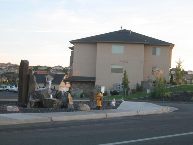 Condominium at Canyon Lakes