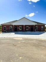 1724 Rosemary Dr in Benton, AR - Building Photo