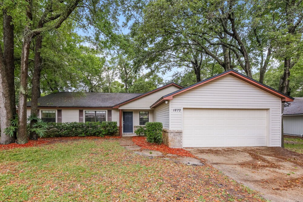 1870 Shadow Ridge Trail in Jacksonville, FL - Building Photo