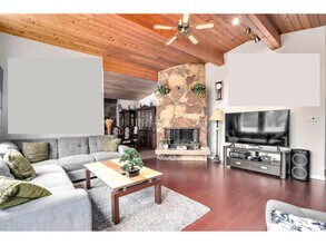 14441 Chartwell Dr in Surrey, BC - Building Photo - Building Photo