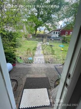 79 Bayard Ave in North Haven, CT - Foto de edificio - Building Photo