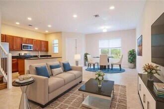 12414 NW 17th Ct in Pembroke Pines, FL - Building Photo - Building Photo