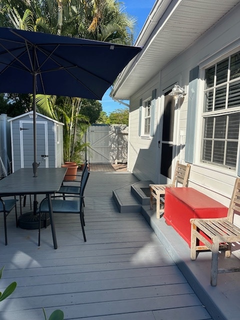 811 NE 3rd St in Fort Lauderdale, FL - Building Photo - Building Photo