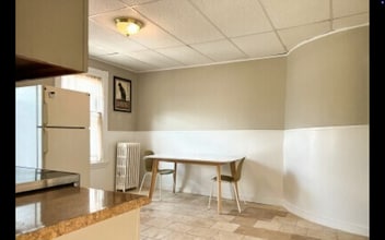 10 Smythe St, Unit #1 in Brookline, MA - Building Photo - Building Photo
