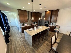 8106 Mabury Ln in Orlando, FL - Building Photo - Building Photo