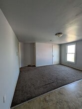 447 Hays Ave in Pittsburgh, PA - Building Photo - Building Photo