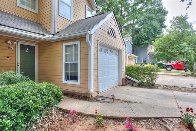 3211 Long Iron Dr in Lawrenceville, GA - Building Photo - Building Photo