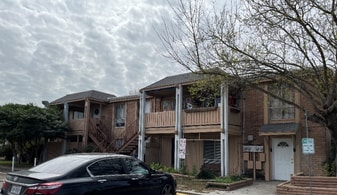 1901 N 2nd St in McAllen, TX - Building Photo