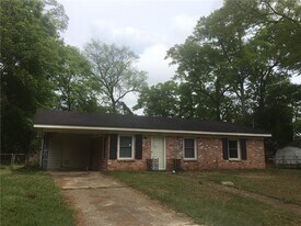 3104 Rand Ct in Mobile, AL - Building Photo