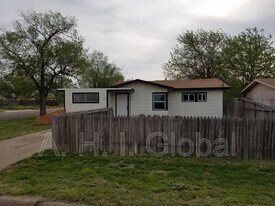4201 S Bowie St in Amarillo, TX - Building Photo