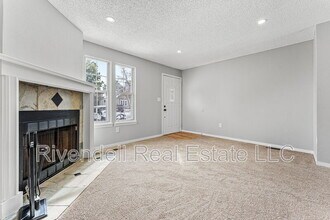 9695 W Chatfield Ave in Littleton, CO - Building Photo - Building Photo