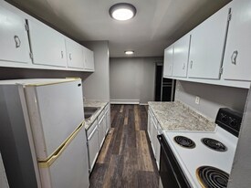 13540 Superior Rd in East Cleveland, OH - Building Photo