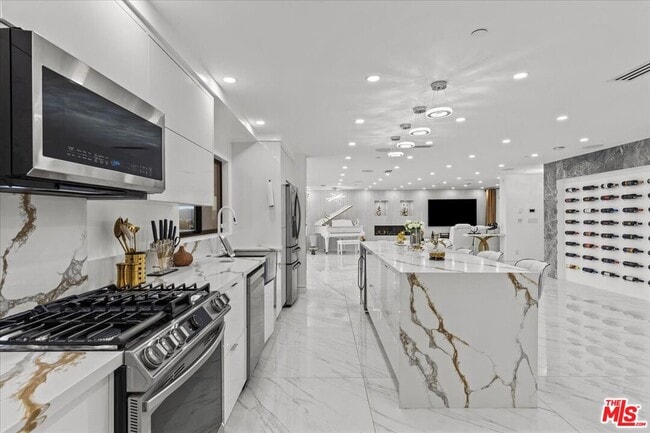 property at 8600 Farralone Ave