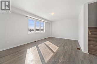 1466 Stovell Cres in Innisfil, ON - Building Photo - Building Photo