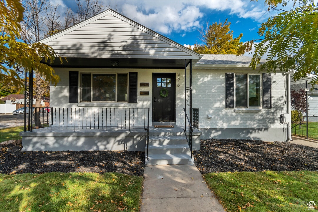 396 N 100 E in American Fork, UT - Foto de edificio