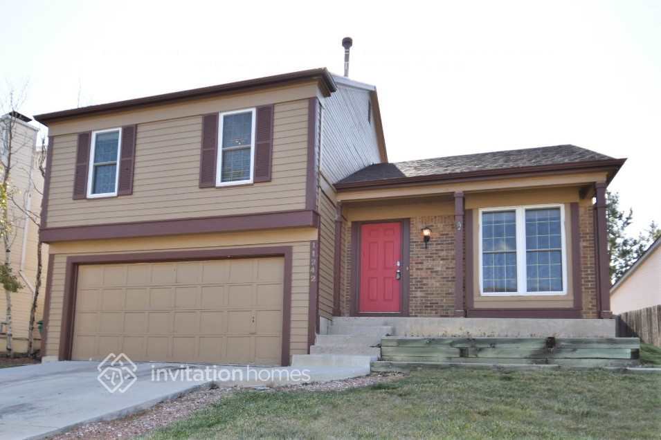 11242 W 102nd Dr in Westminster, CO - Building Photo