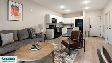 645 N Front St in Memphis, TN - Building Photo - Building Photo