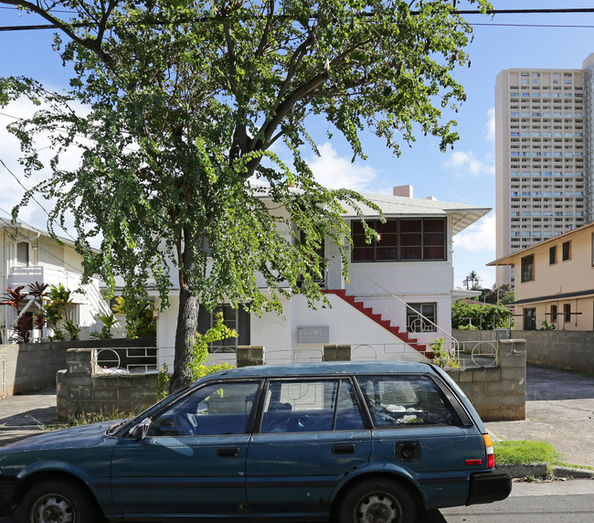 621 Coolidge St in Honolulu, HI - Building Photo - Building Photo