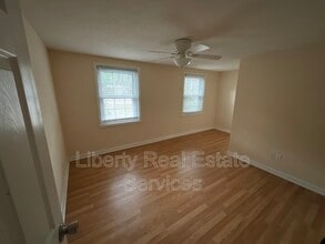 616 1st St in Hinesville, GA - Building Photo - Building Photo