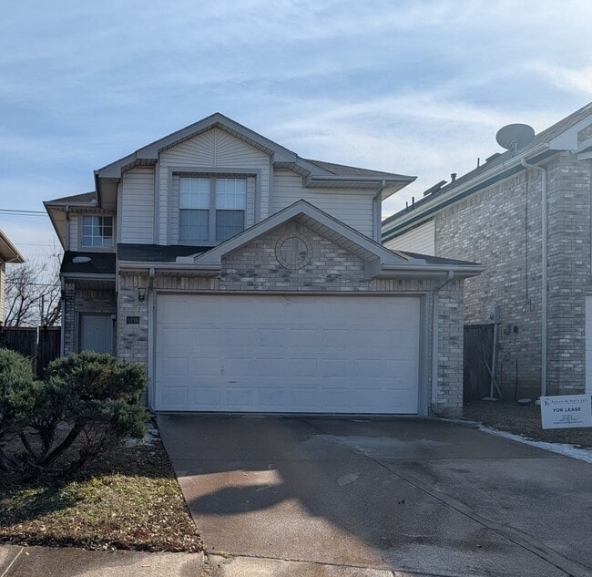 property at 5215 Waltham Ct