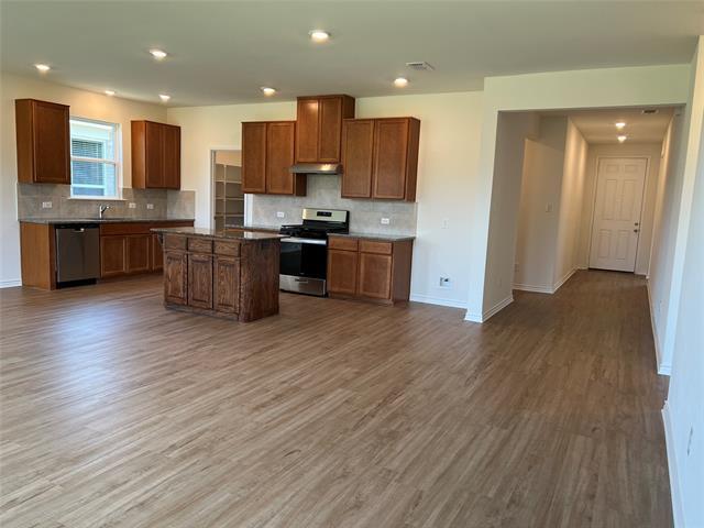 2504 Wesley Ave in Aubrey, TX - Building Photo - Building Photo