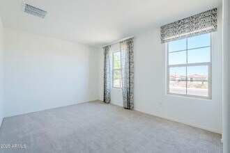 2429 W Jessica Ln in Phoenix, AZ - Building Photo - Building Photo