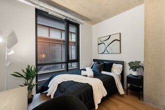 633 S LaSalle St in Chicago, IL - Building Photo - Building Photo