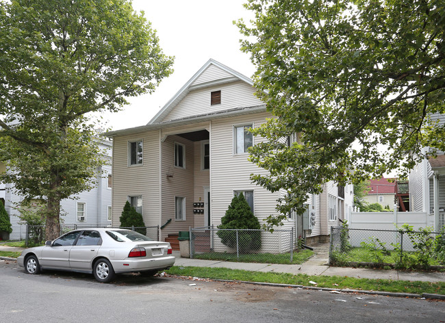 35 Hall St in Springfield, MA - Foto de edificio - Building Photo