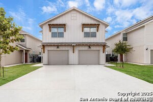 13838 Enzo Gate in San Antonio, TX - Building Photo