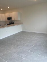 3244 W 114th Terrace in Hialeah, FL - Building Photo - Building Photo