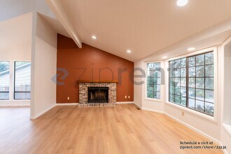 10617 181st Ave NE in Redmond, WA - Building Photo - Building Photo