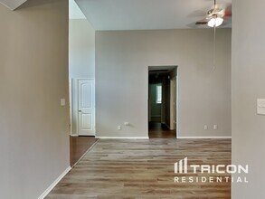 88 Post Oak Dr in Waxahachie, TX - Building Photo - Building Photo