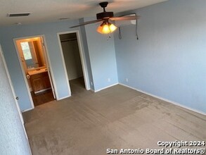 807 Three Wood Way in San Antonio, TX - Building Photo - Building Photo