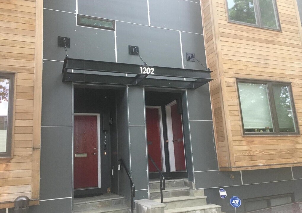 1202 Jackson St NE in Washington, DC - Building Photo