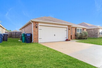 11425 SW 25th Terrace in Yukon, OK - Building Photo - Building Photo