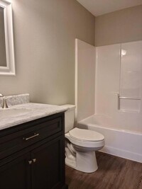 105 N 10th St photo'