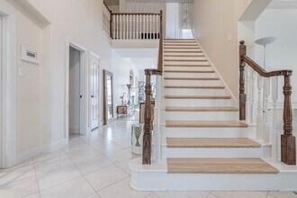 5103 Mariner's Harbor in Houston, TX - Foto de edificio - Building Photo