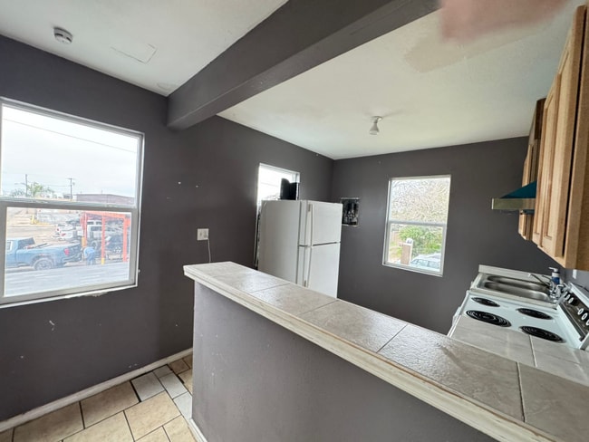 618 S F St in Harlingen, TX - Building Photo - Building Photo