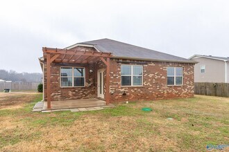 134 Natalie Jane Dr in Hazel Green, AL - Building Photo - Building Photo