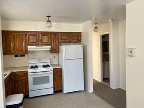 76-15 166th St, Unit 1st Floor in Queens, NY - Building Photo - Building Photo