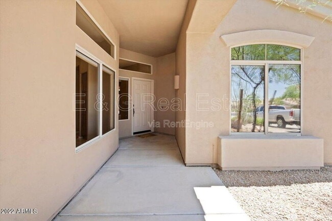 23043 N 89th Pl in Scottsdale, AZ - Foto de edificio - Building Photo